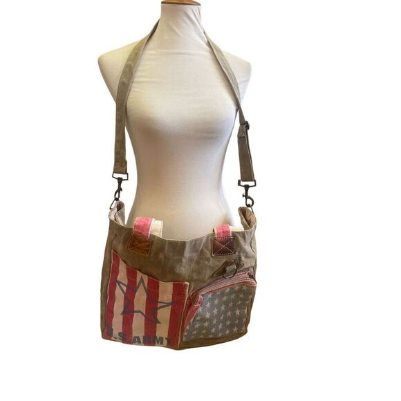 The Barrel Shack Leather Recycled Canvas Tote Patriotic One Size-NWOT - Picture 3 of 16